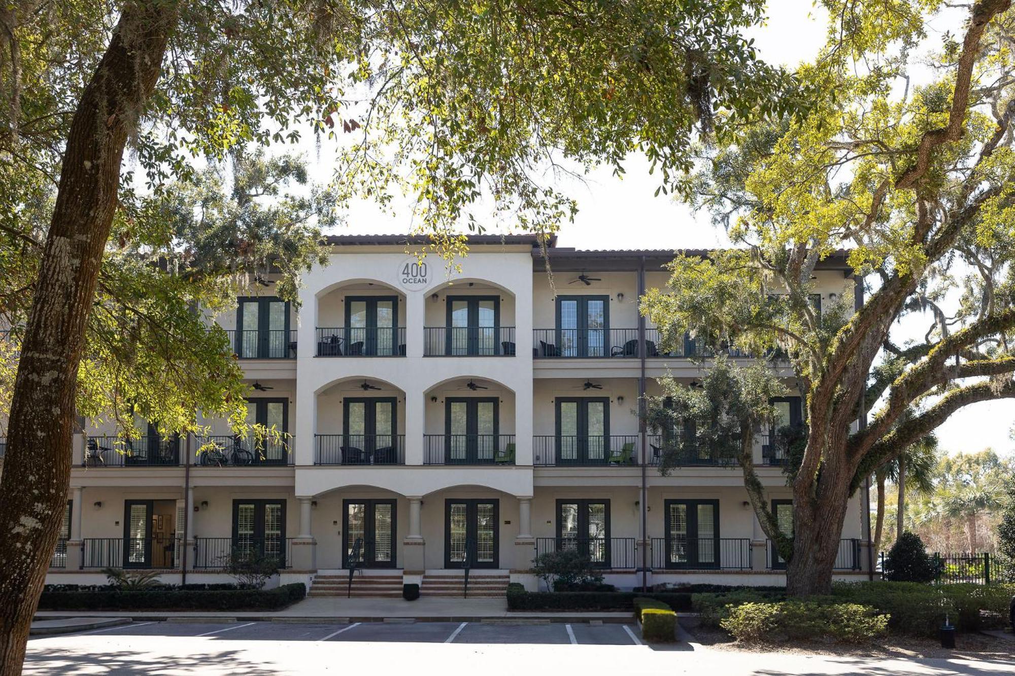 Apartment The Peachy Palm Luxurious Island Retreat Near The & Everything! St. Simons Island